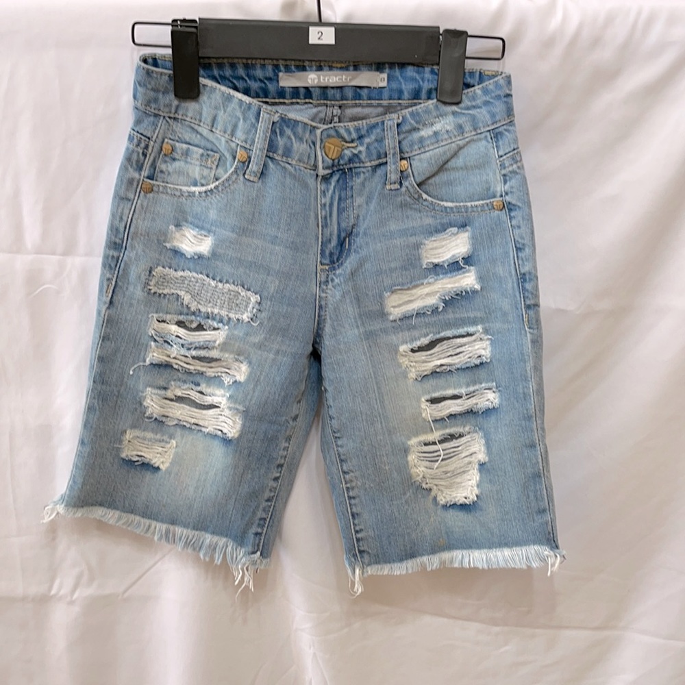 Tractr ripped jean shorts